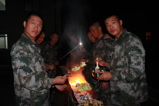 梦见军队是什么意思，梦到在部队是什么意思（这9个“知识点”请收好）