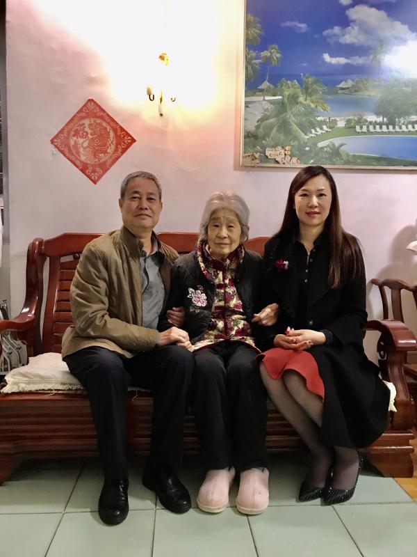 连续两天！广西卫职院两场校园双选会提供近1.5万个岗位，广西卫生职业技术学院2021双选会（广西卫生职业技术学院春节前走访慰问老干部、困难党员、职工）