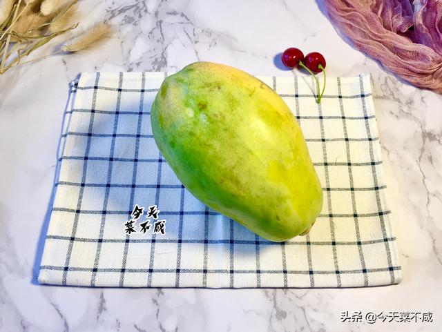 怎么判断木瓜熟没熟,怎样判断木瓜熟不熟 怎么判断木瓜熟没熟,怎样判断木瓜熟不熟