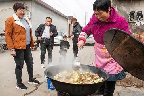 大锅菜怎么做好吃，水萝卜大锅菜怎么做好吃（这“3个诀窍”缺一不可）