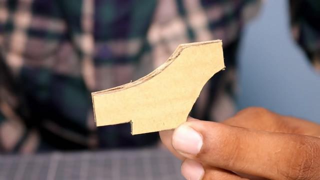 飞盘制作，飞盘局有多纵情声色? 飞盘媛们很主动, 阔少们也不手软（遥控飞盘的制作方法）