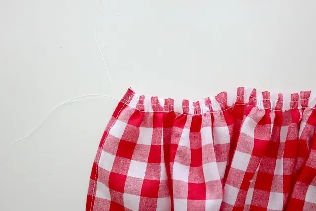 围裙款式图片大全，唐朝男子衣服款式图（把一条简单的围裙设计成时髦的款式）