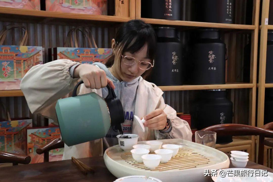 潮州属于哪个省，潮州是哪个省（有自己独特的语言、风俗和菜系）