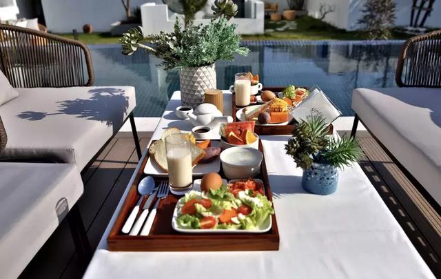 乌镇酒店前十排名，乌镇景区里面最好的酒店（乌镇首家微智能酒店）