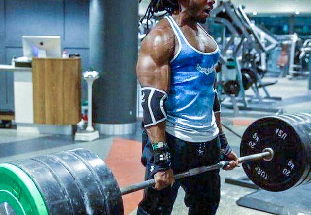 斜方肌的功能和作用，为什么要练斜方肌（健身必练斜方肌的3个原因）