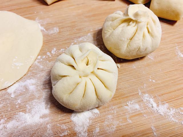 包子面怎么和面，做包子馒头揉面的教程（师傅：无论做包子还是馒头）