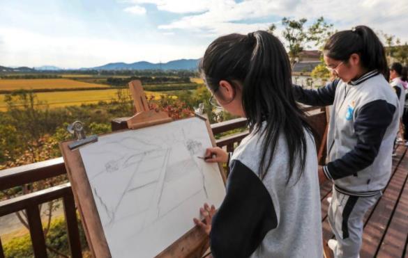 初中生发型男00后短发，初中生发型男00后短发 学生（初中生发型有“新规”）