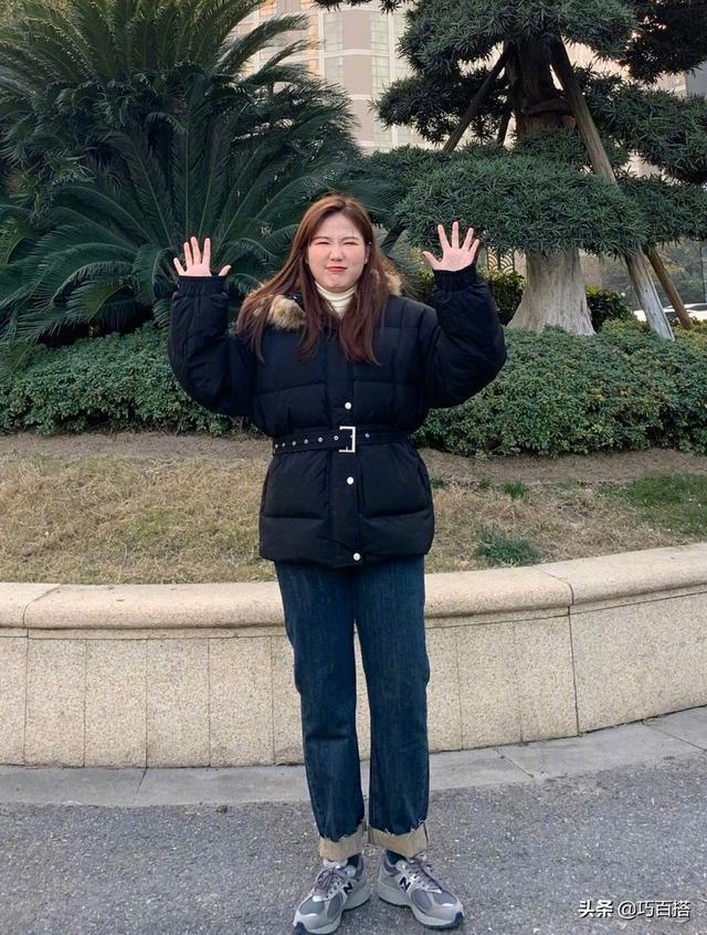 胖女人穿衣服怎么搭配好看，偏胖女生如何搭配衣服（就能美得漂亮又自信）