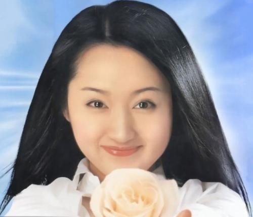 杨钰莹年轻时有多美？《杨钰莹美颜物语》告诉你，美图多多看过来