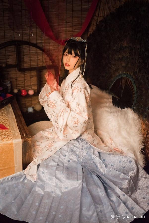 种草姬是什么意思，洛丽塔是什么意思（kc在洛丽塔是什么意思）