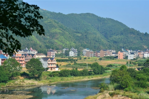 常山位于什么地方，常山位于什么地方犯罪大师（浙江常山争当全面实现乡村振兴排头兵）