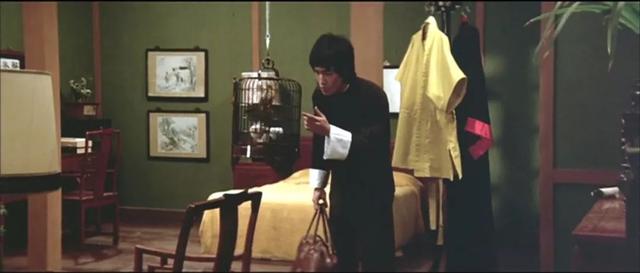 梦见螳螂什么寓意，梦见螳螂什么寓意呢（为什么李小龙的妻子在李小龙去世后）