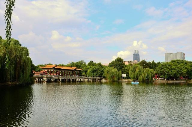 南昌旅游必去景点，南昌旅游攻略（这11大代表性的景点不容错过）