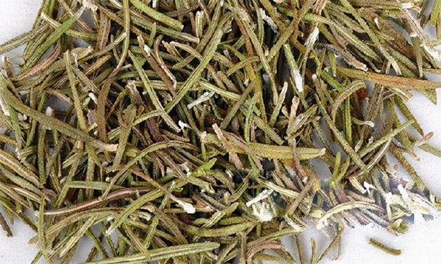 满虫咬皮肤是什么样子求图，螨虫咬的包是啥样子（3看轻松判断脸上是有螨虫）