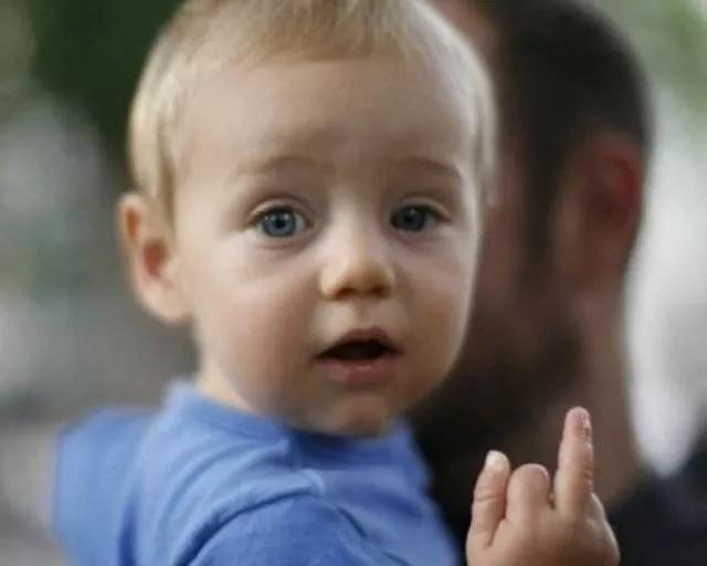 竖中指的含义是什么意思，竖中指是什么意思（如果你向秦始皇竖中指）