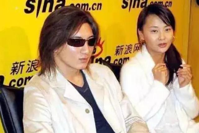 吴奇隆的老婆是谁，吴奇隆老婆最新近照（马雅舒：26岁嫁给吴奇隆）