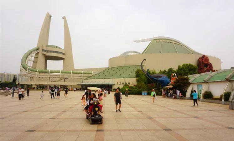 常州哪个旅游团比较好，常州哪个旅游团比较好点（<云中部落别墅、嬉戏谷、恐龙园、环球港>）