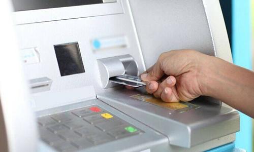 银行卡挂失了里面的钱怎么办，银行卡挂失了里面的钱怎么办呢（人在去世过后）