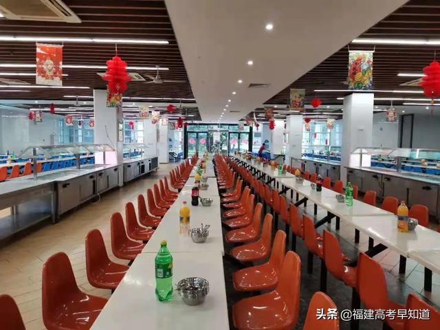 厦门东海学院怎么样，厦门东海职业技术学院怎么样（福建省专科院校食宿条件大比拼）