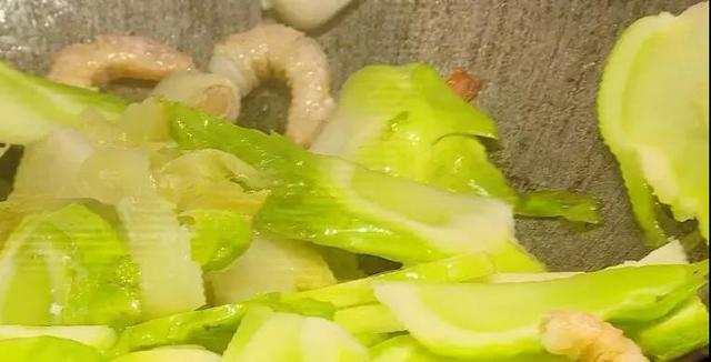 儿菜的功效与作用，儿菜有什么样的功效与作用（炒、烩、炸、涮、凉拌样样行）