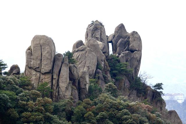 九华山主峰有什么景点，奇观天下，走进世界地质公园