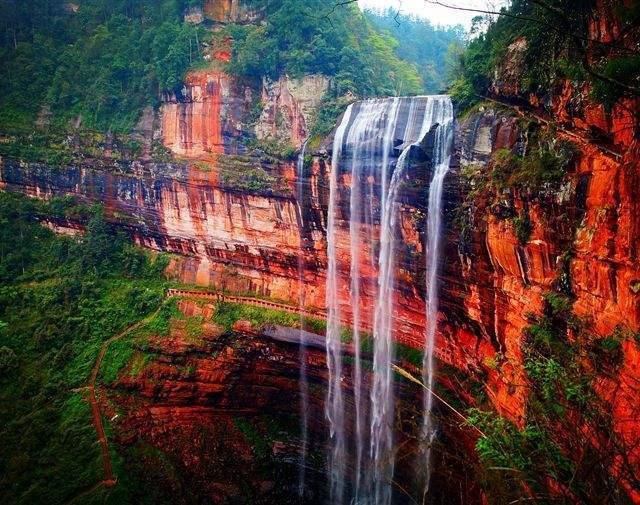 中國四大名山是哪四山,中國著名四大名山(其中兩座是巴蜀四大名山)