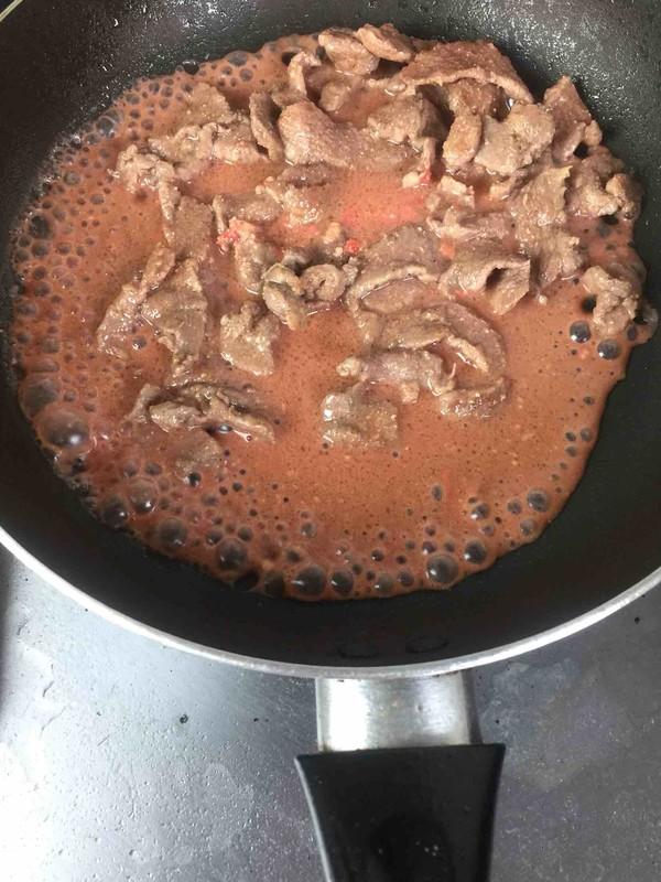 咳嗽能不能吃牛肉，感冒咳嗽可以吃牛肉吗（冬季此肉再贵也要吃）