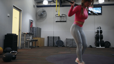 瘦腿动作让你秀出大长腿，超瘦腿的动作（一组自重动作帮你减掉大象腿）