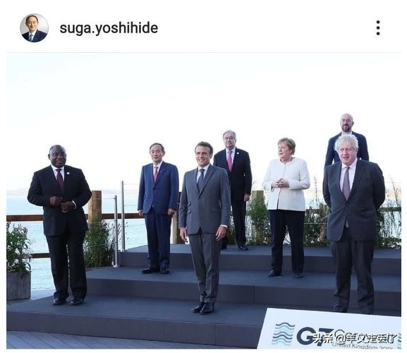 小国的悲哀！G7峰会落幕，日韩开打“照片战”，网友：半斤对八两