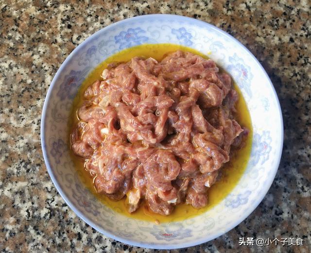 牛肉和韭菜能一起吃吗，为什么牛肉不能和韭菜一起吃（韭菜炒牛肉）