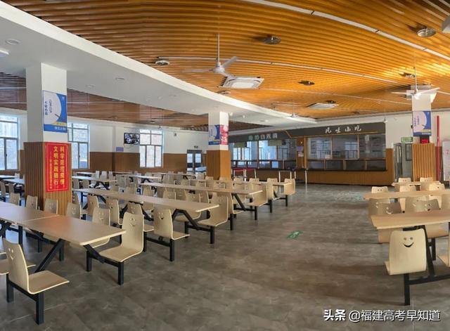 厦门东海学院怎么样，厦门东海职业技术学院怎么样（福建省专科院校食宿条件大比拼）