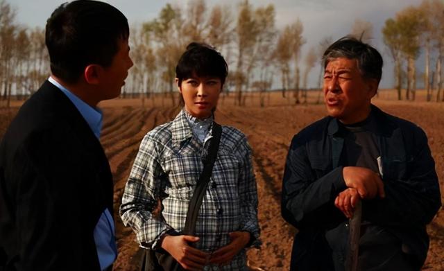 我的土地我的家的演员，我的土地我的家全部演员（75岁仍带病妻拍戏太凄凉）