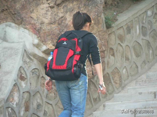 西安临潼区骊山龙背岭,骊山上看风景 西安临潼区骊山龙背岭,骊山上看风景