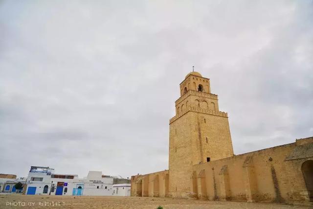 洗大净的顺序图解，洗大净的顺序（它是世界上第二大清真寺）