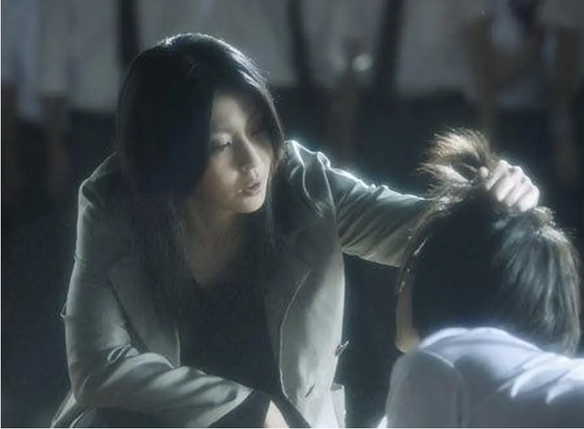 酒鬼蔷薇圣斗事件，酒鬼蔷薇圣斗事件的事件经过（今年最猛的大尺度）