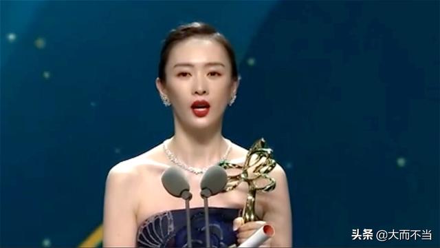童谣被张默打的原因(童谣被张默打的原因分析)
