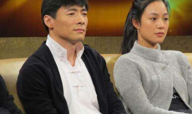 祖峰刘天池罕同框，夫妻俩结婚9年太低调！年近五十仍没要孩子