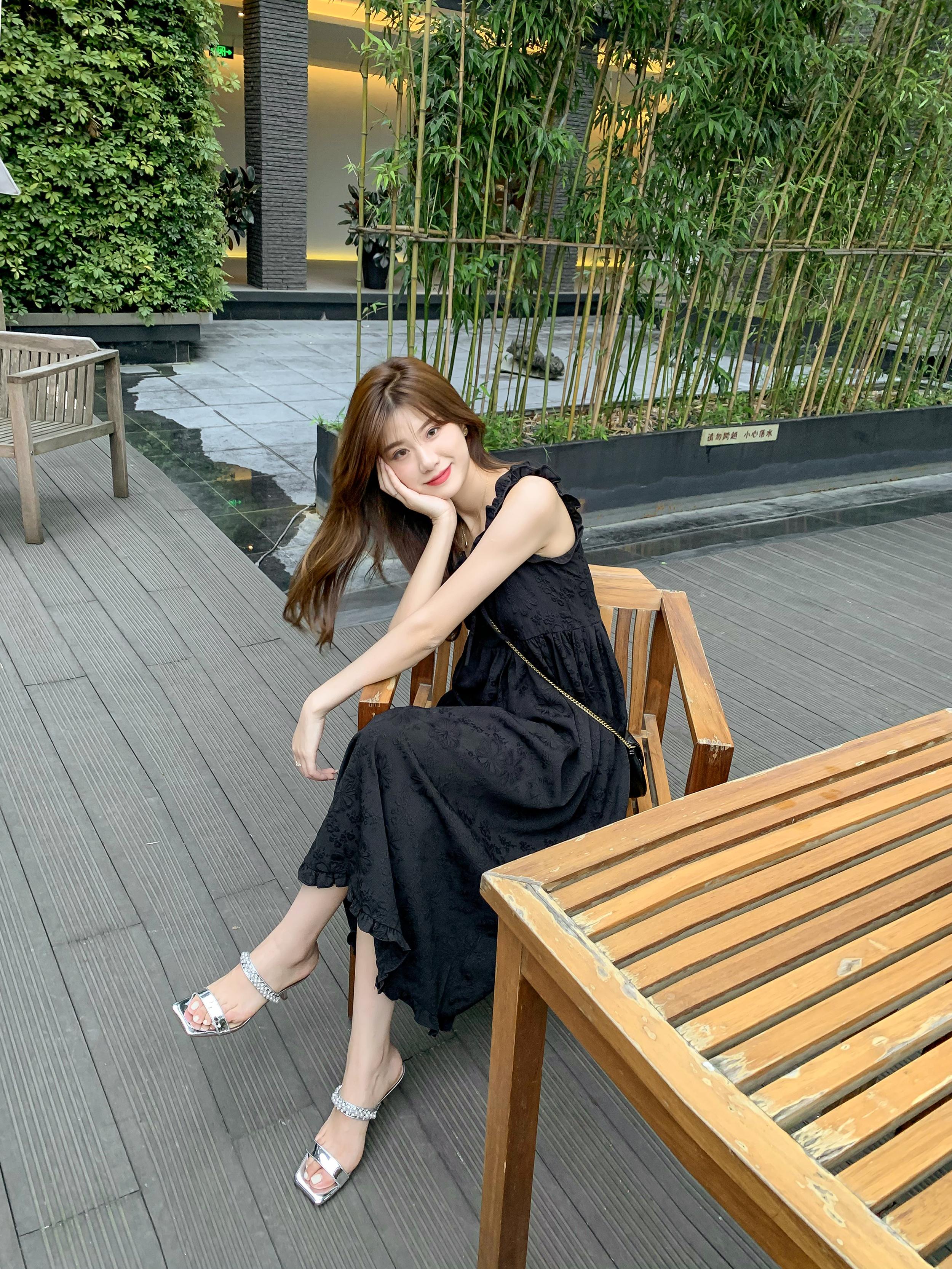 夏天一个人适合穿什么鞋子,3款适合夏天穿的鞋子