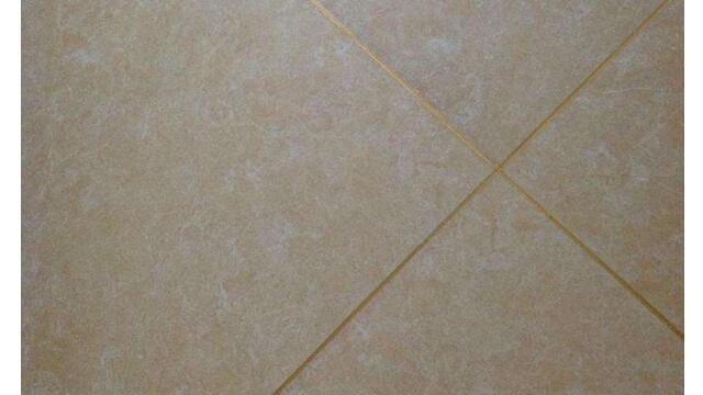 地板美缝怎么操作，地板美缝教程（瓷砖美缝的注意事项有哪些）