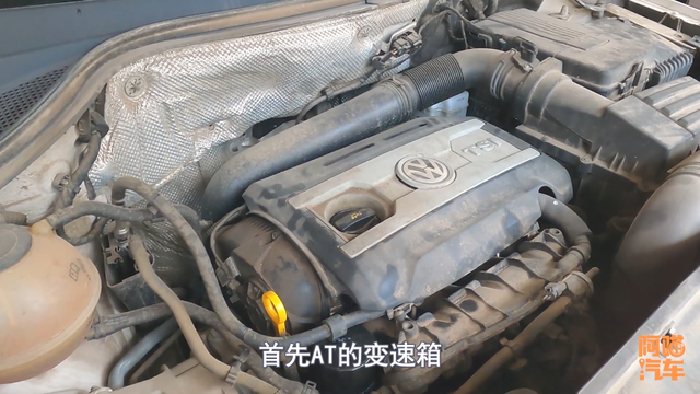 变速箱油多久换一次，汽车变速箱油多久换一次（变速箱油更换标准按时间还是里程）