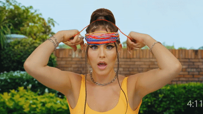 蓝黑还是白金裙子原图出来啦！，蓝黑白金裙子图片（用最火的表情包拍最有梗的MV）