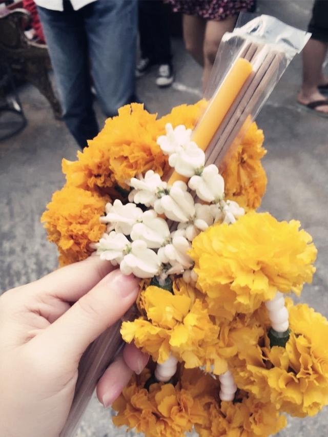怎样正确的拜四面佛，怎样正确的拜四面佛呢（其实它不是佛而是一位有求必应的神）