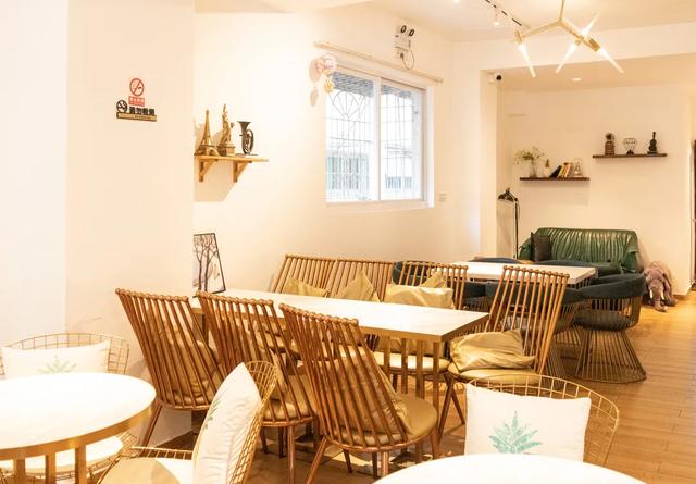 三亚小吃一条街在哪,三亚市区步行街小吃一条街(一条通往海边的美食老街) 三亚小吃一条街在哪,三亚市区步行街小吃一条街(一条通往海边的美食老街)