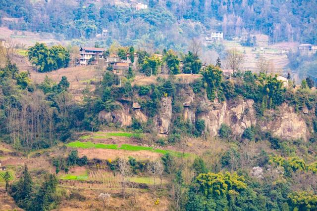 建始有什么好玩的，建始有什么好玩的景区（来恩施这个小众避暑地）