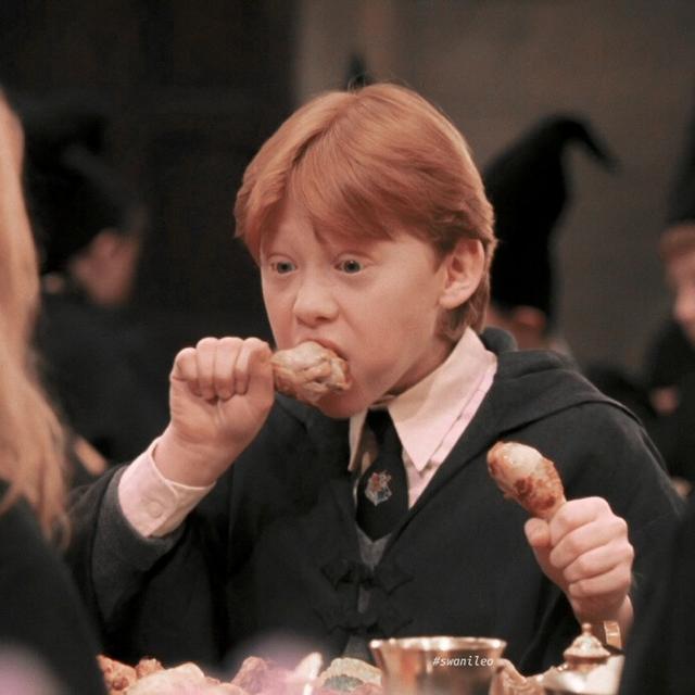 哈利波特头像女生，哈利波特魔法学院头像微信（霍格沃茨永不毕业）