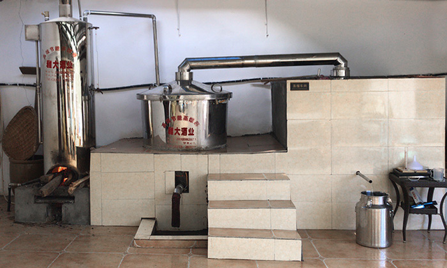 烧酒器具*，烧酒器材哪里有卖（用白酒酿酒设备酿白酒）