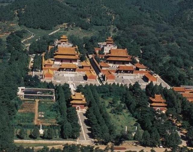 清太宗皇太极的陵墓，皇太极墓在何处（清代皇家陵寝）