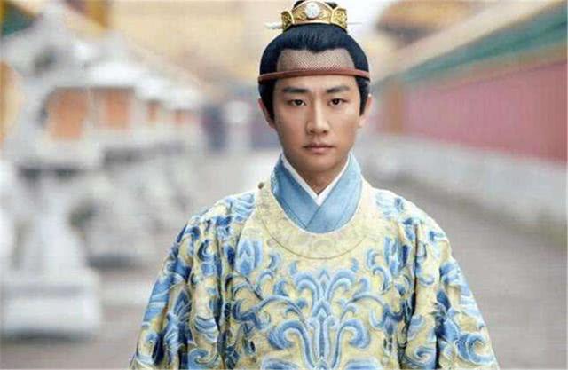 隋唐演义李元霸，隋唐演义李元霸介绍（《隋唐演义》中手撕宇文成都的李元霸）