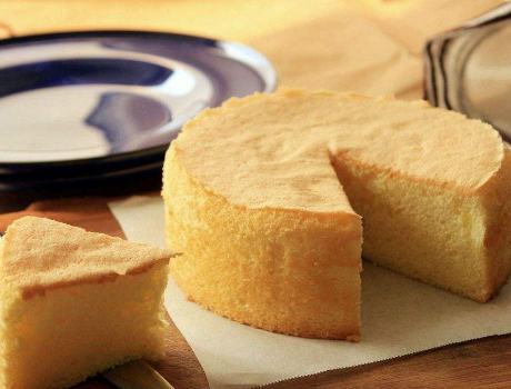 蛋糕松软的窍门，蛋糕怎么做很松软（掌握3点技巧）