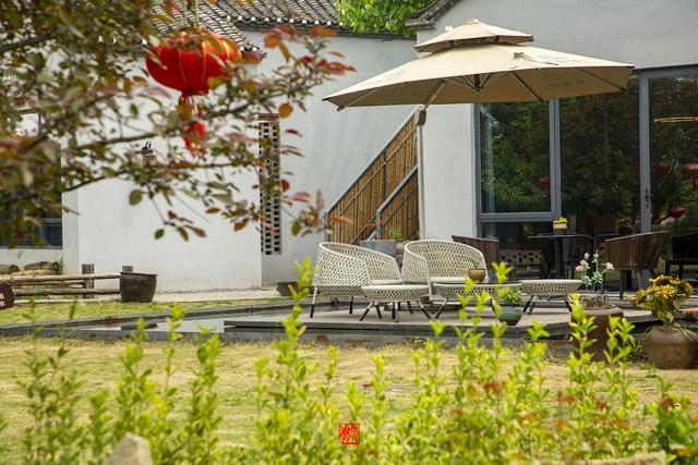 蜀山的具体位置在哪啊，蜀山位于哪里（徜徉在春色染透的田园风光里）